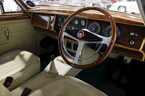 Jaguar MKII Vicarage 3.8 Saloon Manual Petrol