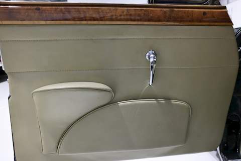 Jaguar MKII Vicarage 3.8 Saloon Manual Petrol