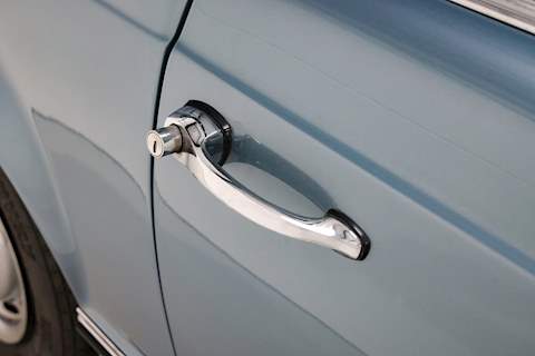 Mercedes-Benz 250SL Convertible 2.5 Roadster Automatic Petrol