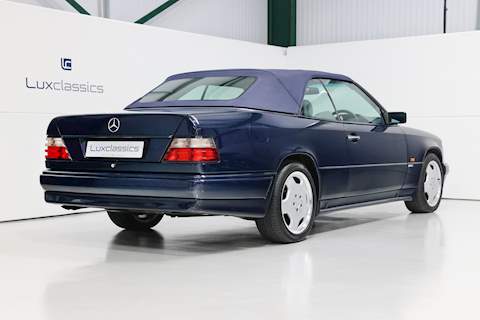 Mercedes-Benz E320 Convertible 3.2 2dr Convertible Automatic Petrol