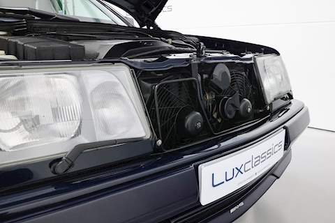 Mercedes-Benz E320 Convertible 3.2 2dr Convertible Automatic Petrol