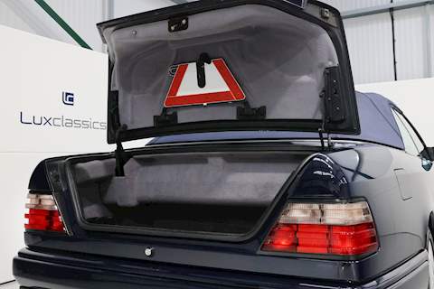 Mercedes-Benz E320 Convertible 3.2 2dr Convertible Automatic Petrol