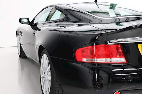Aston Martin Vanquish S 5.9 2dr Coupe Automatic Petrol