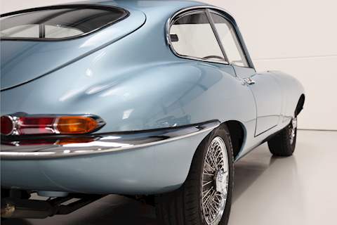 Jaguar 4.2 FHC 4.2 2dr FHC MANUAL Petrol