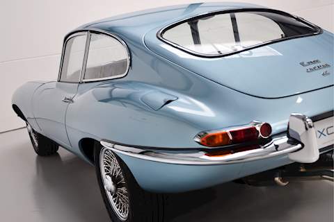 Jaguar 4.2 FHC 4.2 2dr FHC MANUAL Petrol