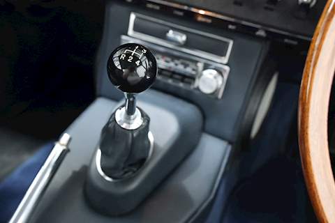 Jaguar 4.2 FHC 4.2 2dr FHC MANUAL Petrol