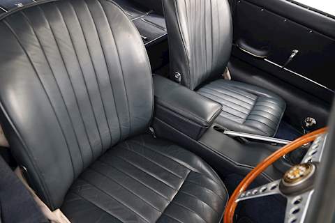 Jaguar 4.2 FHC 4.2 2dr FHC MANUAL Petrol