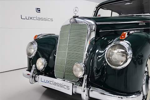 Mercedes-Benz 220  Cabriolet B 2.2 Convertible Manual Petrol