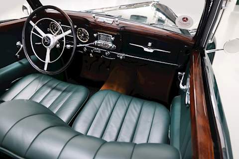 Mercedes-Benz 220  Cabriolet B 2.2 Convertible Manual Petrol