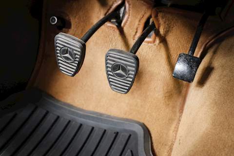 Mercedes-Benz 220  Cabriolet B 2.2 Convertible Manual Petrol