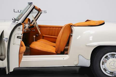 Mercedes-Benz W121 1.9 2dr Convertible Manual Petrol