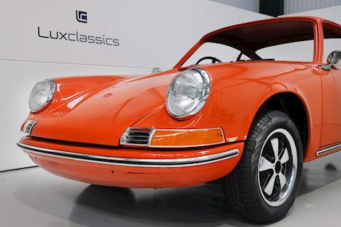 Porsche 911 T 2.2 Coupe Manual Petrol