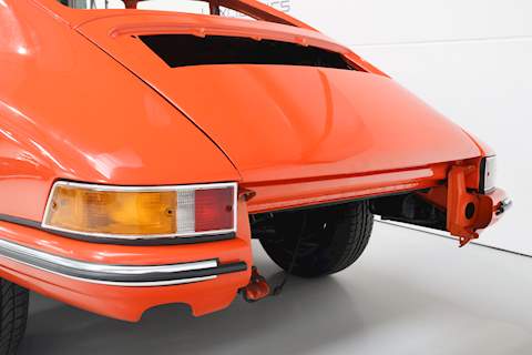 Porsche 911 T 2.2 Coupe Manual Petrol