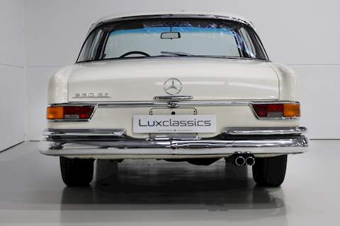 Mercedes Coupe 2.5 2dr Coupe Manual Petrol