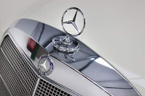 Mercedes Coupe 2.5 2dr Coupe Manual Petrol