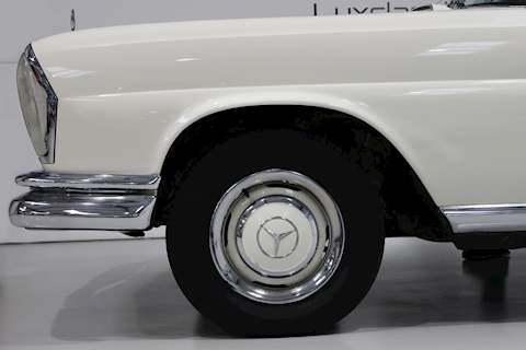 Mercedes Coupe 2.5 2dr Coupe Manual Petrol