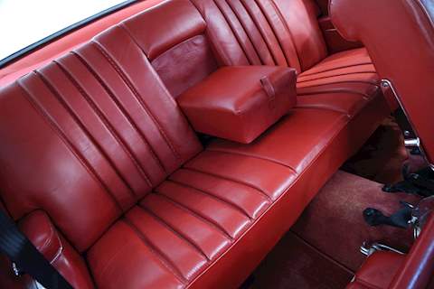 Mercedes Coupe 2.5 2dr Coupe Manual Petrol