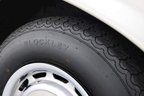 Mercedes-Benz Roadster 0.0 2dr Saloon Automatic Petrol