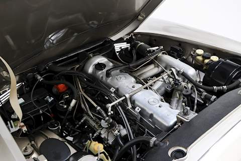 Mercedes-Benz Roadster 0.0 2dr Saloon Automatic Petrol