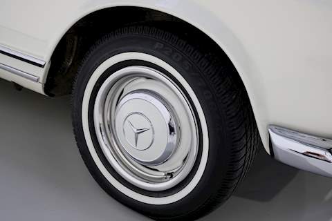 Mercedes-Benz Roadster 2.3 2dr Roadster Manual Petrol