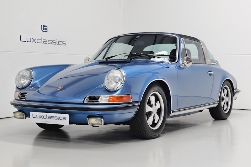 911  Saloon 3.6 Manual Petrol