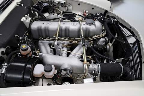 Mercedes 230 SL 2.3 2dr Roadster Manual Petrol