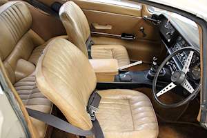 Jaguar 'E' Type 5.3 FHC Petrol