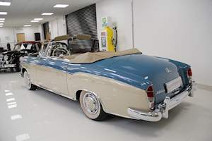 Mercedes-Benz Mercedes-Benz 220S Cabriolet Convertible 2200 Manual Petrol