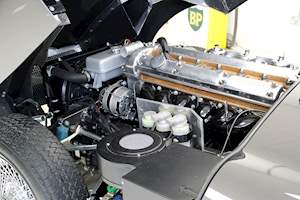 Jaguar Jaguar E Type Series 1 Roadster 3800 5 Speed Manual Petrol