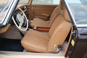 Mercedes-Benz Sports 2.8  Petrol