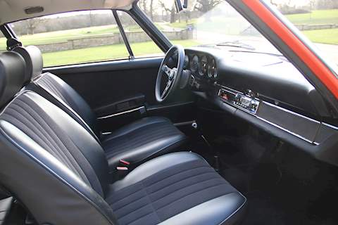 Porsche 911 T 2.0 Coupe Manual 5 Speed Petrol