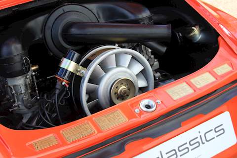 Porsche 911 T 2.0 Coupe Manual 5 Speed Petrol