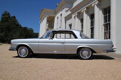 Mercedes 280 SE 3.5 Auto 3.5 Coupe Automatic Petrol