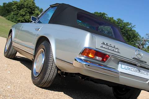 Mercedes 280 SL 2.8 Sports Petrol