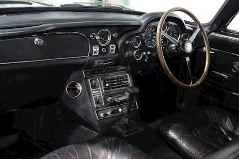 Aston Martin DB6 DB6 4.0 Saloon Petrol