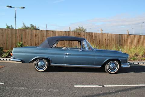 Mercedes-Benz 250SE W111 2.5 2dr Cabriolet Automatic Petrol