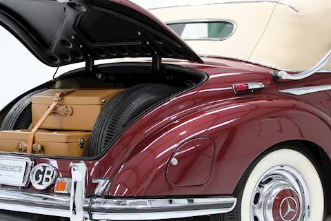 Mercedes-Benz 300S W188 Cabriolet A 3.0 Manual Petrol