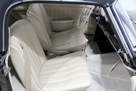 Mercedes 190SL Roadster Convertible 1.9 Manual Petrol