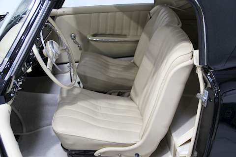 Mercedes 190SL Roadster Convertible 1.9 Manual Petrol