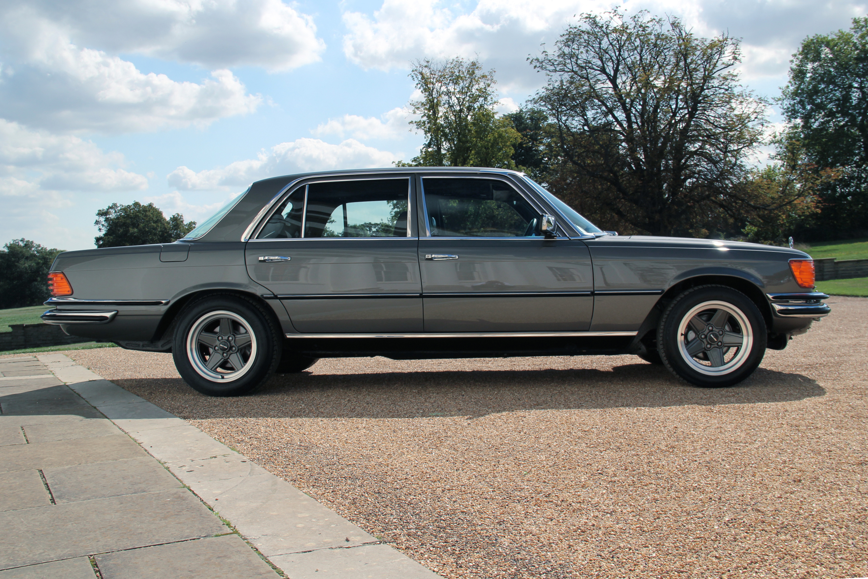 Used 1980 Mercedes Benz 450sel 6 9 Saloon Saloon 6 9 Automatic Petrol For Sale In Essex U84 Lux Classics