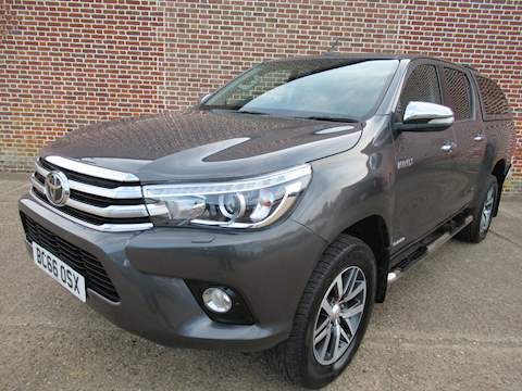 Hilux Invincible 4Wd D-4D Dcb 2.4 4dr Light 4X4 Utility Manual Diesel
