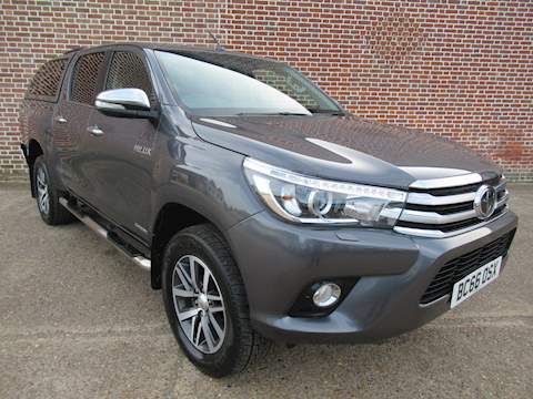 Hilux Invincible 4Wd D-4D Dcb 2.4 4dr Light 4X4 Utility Manual Diesel