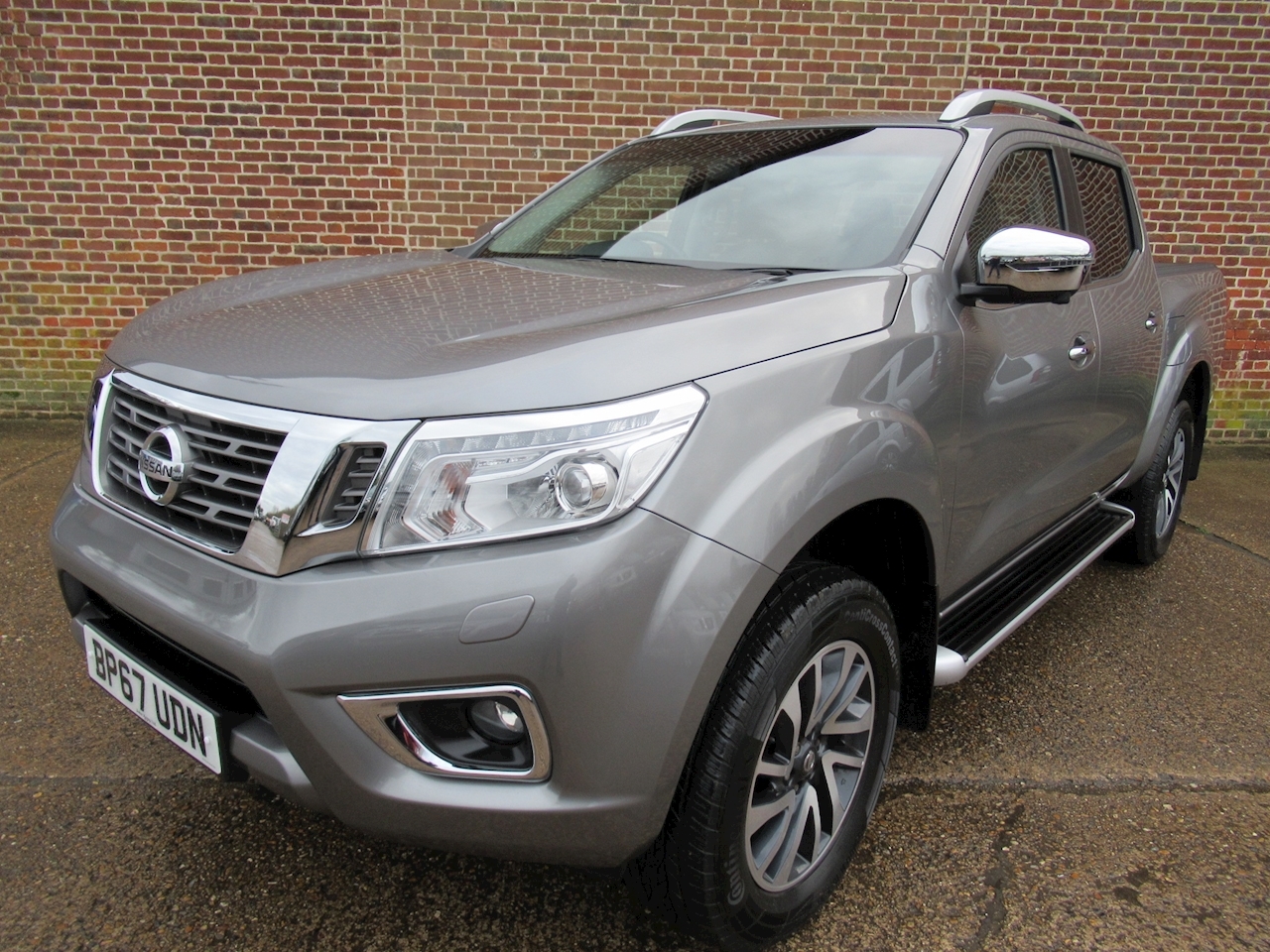 Used 2018 Nissan Navara Dci Tekna 4X4 Shr Dcb For Sale in Norfolk ...