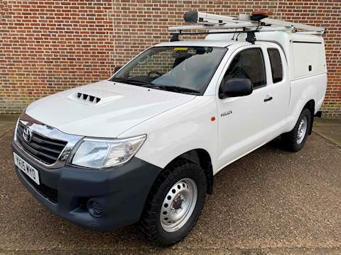 Hilux Active 4X4 D-4D Dcb 2.5 4dr Light 4X4 Utility Manual Diesel
