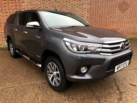 2.4 D-4D Invincible Double Cab Pickup 4dr Diesel Manual 4WD EU6 (TSS, 3.5t) (150 ps)