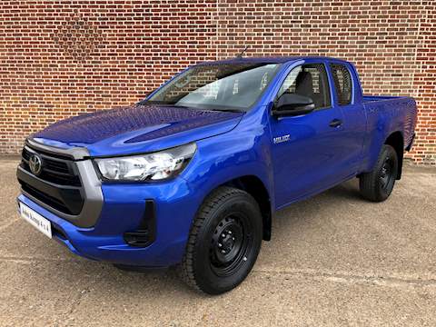 2.4 D-4D Active Extra Cab Pickup 4dr Diesel Manual 4WD EU6 (s/s) (150 ps)