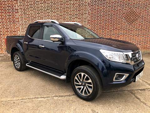 2.3 dCi Tekna Double Cab Pickup 4dr Diesel Manual 4WD (s/s) (Sunroof) (190 ps)