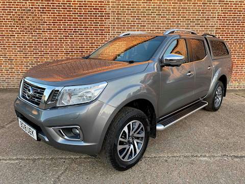 2.3 dCi Tekna Double Cab Pickup 4dr Diesel Manual 4WD (s/s) (190 ps)