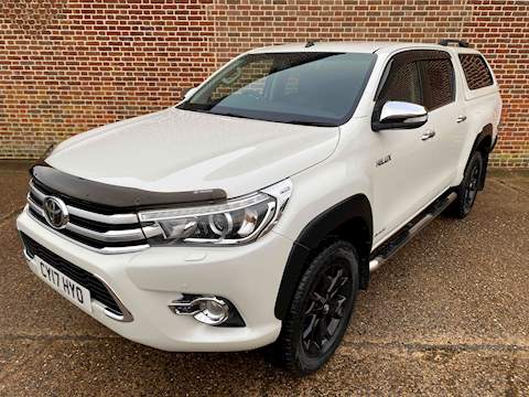 2.4 D-4D Invincible X Double Cab Pickup 4dr Diesel Manual 4WD EU6 (TSS, 3.5t) (150 ps)