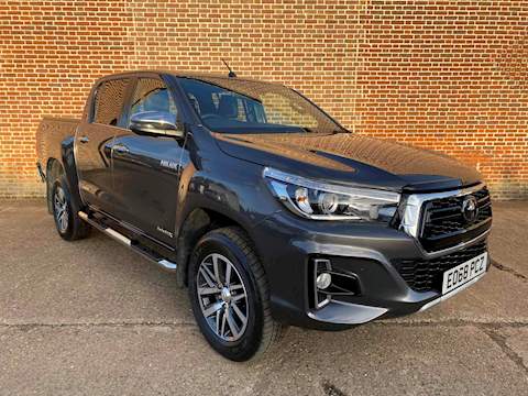 Hilux Invicible X 4Wd D-4D Dcb 2.4 4dr Pick Up Automatic Diesel
